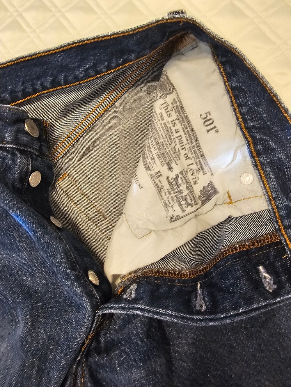 Levi's 501 Jean Short - Picture 6 of 14